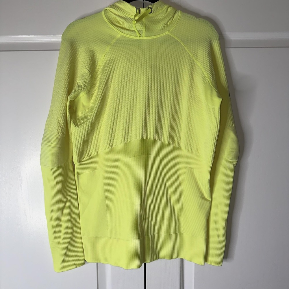 Nike Dri-FIT Hoodie Mens XL Yellow Pullover Knit Running Sweatshirt 548770-702
